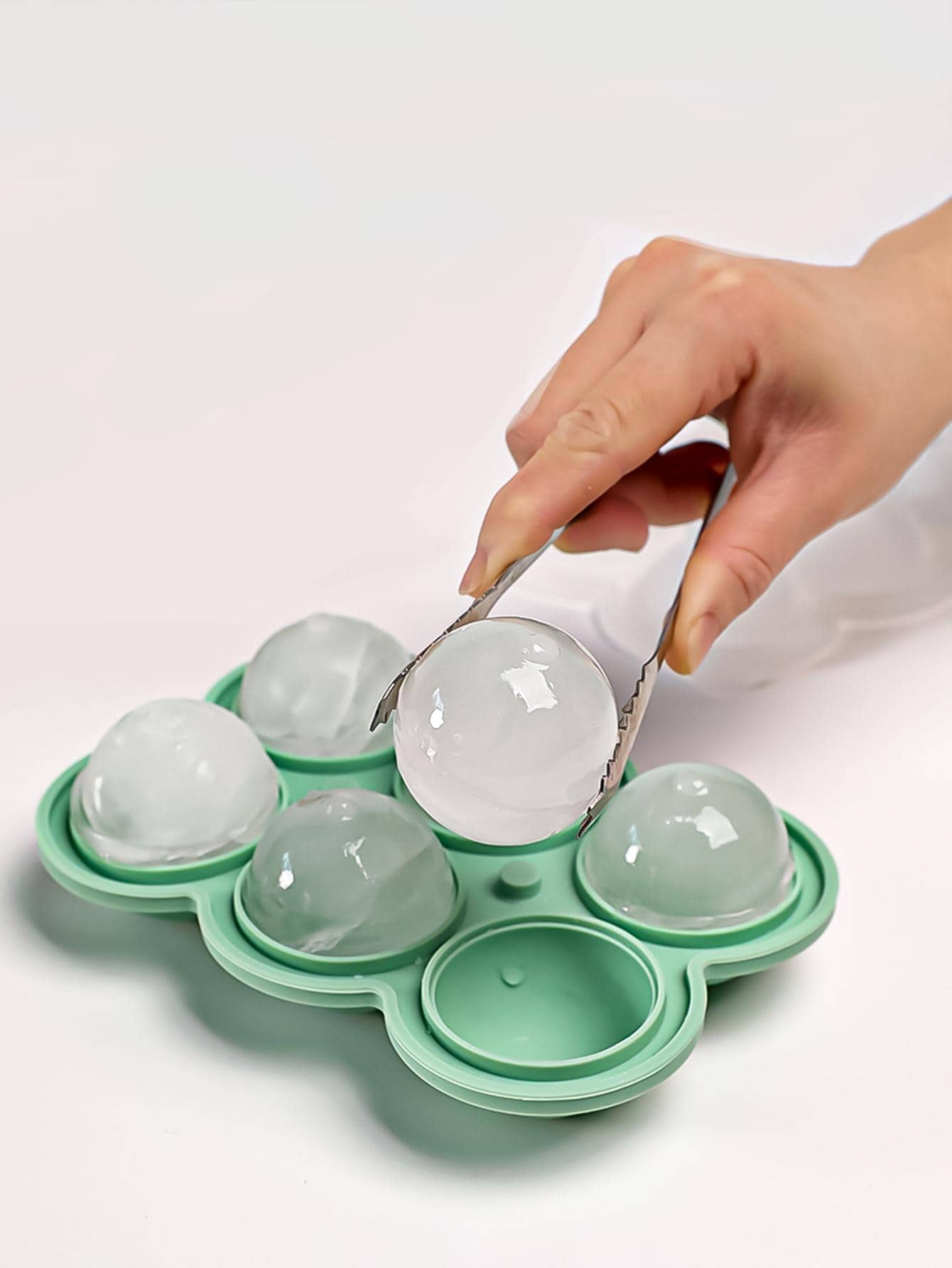 1pc Silicone 6-Cavity Ice Ball – Silicone Mold Tray Bewertung und Preis